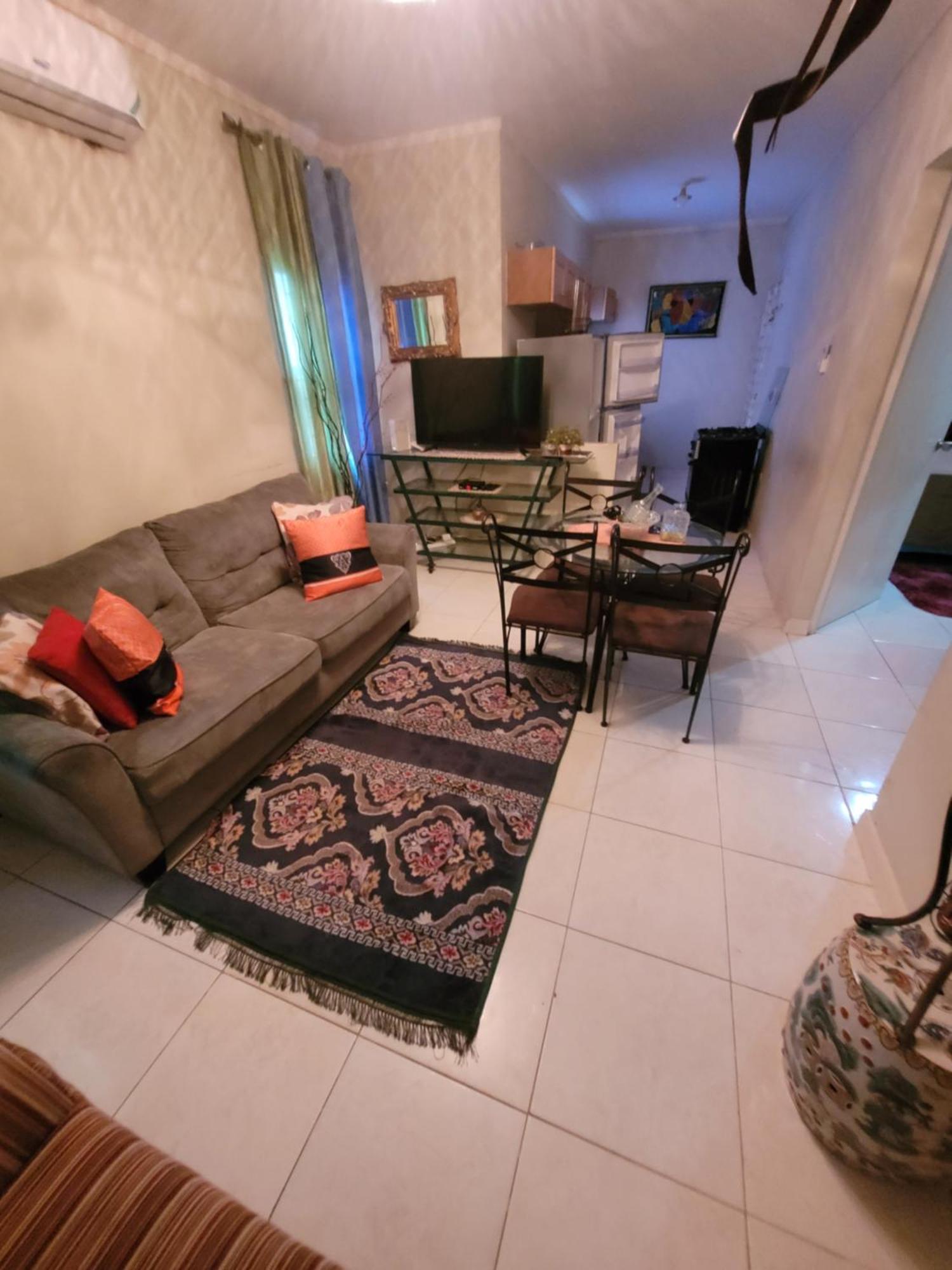 #1 Jacaranda Vacation Home Spanish Town Εξωτερικό φωτογραφία
