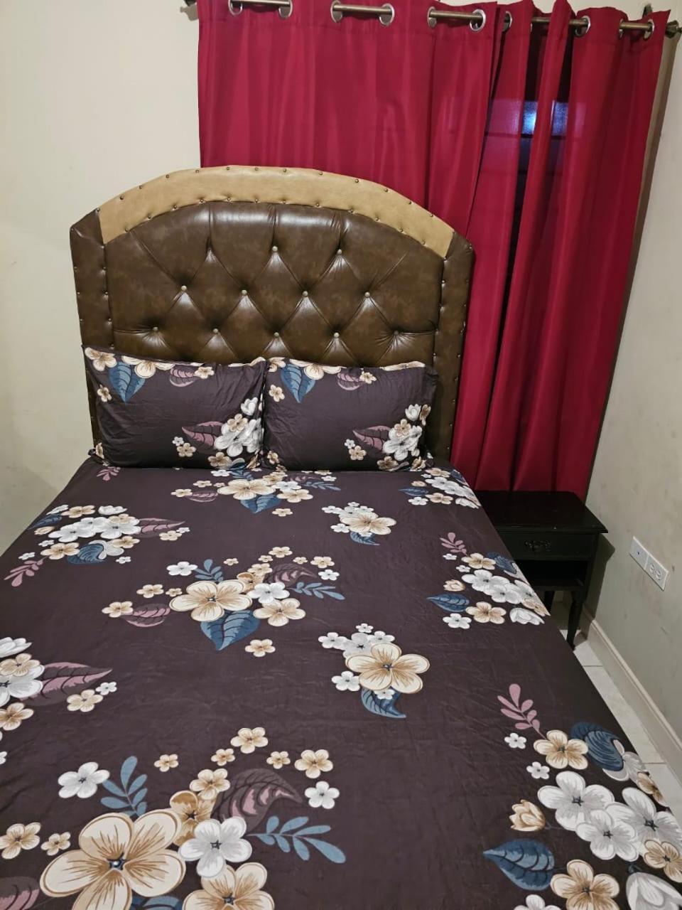 #1 Jacaranda Vacation Home Spanish Town Εξωτερικό φωτογραφία